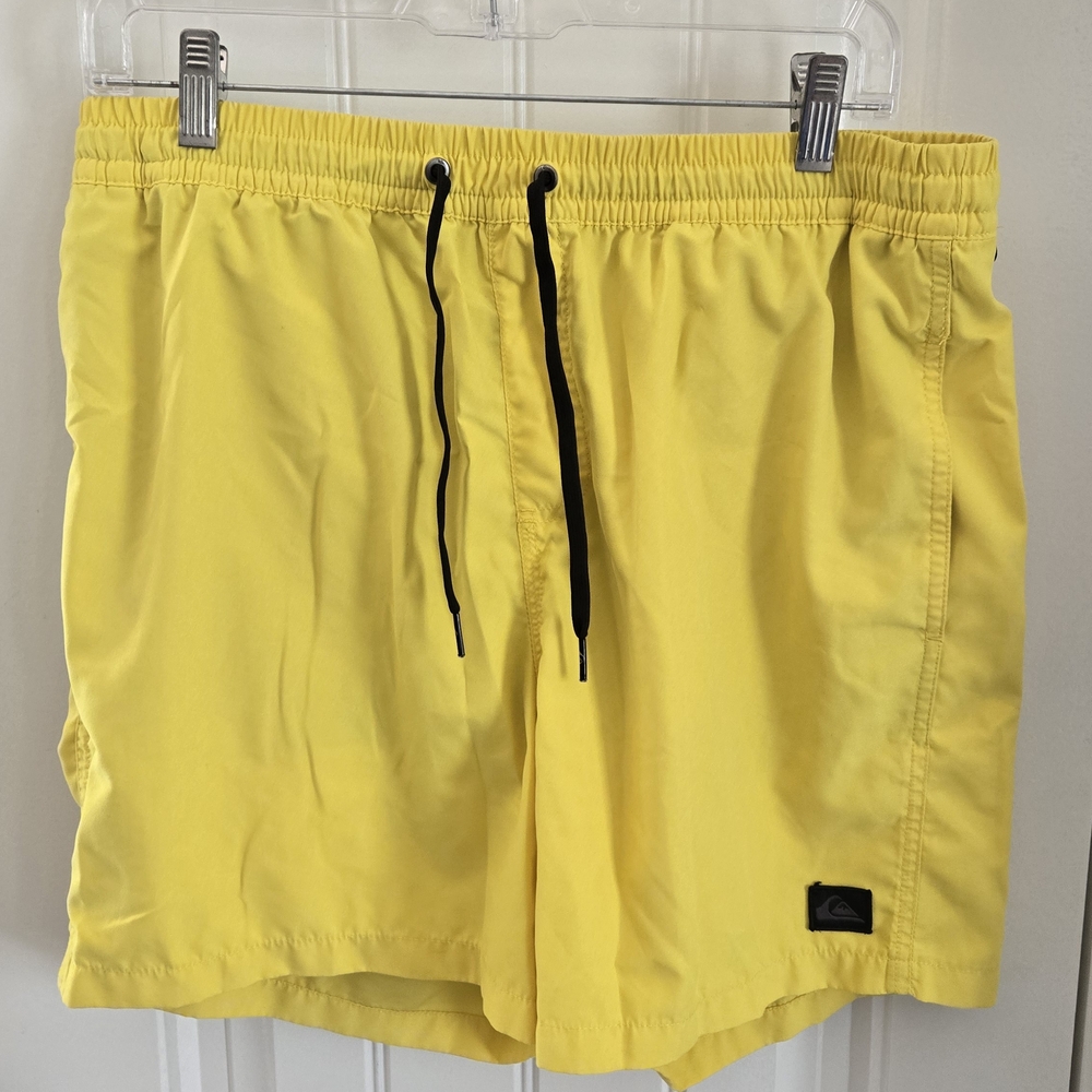 Quiksilver Yellow Swim Trunks Quick-Dry Relaxed Fit